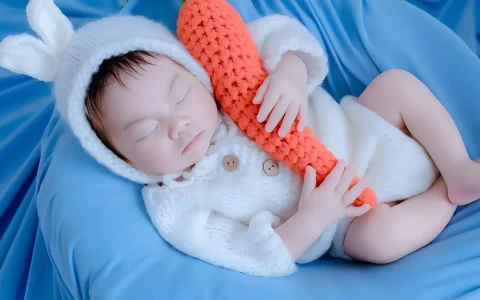 生辰八字起名_宝宝起名缺金改名升级配，原名缺金的改名避坑指南